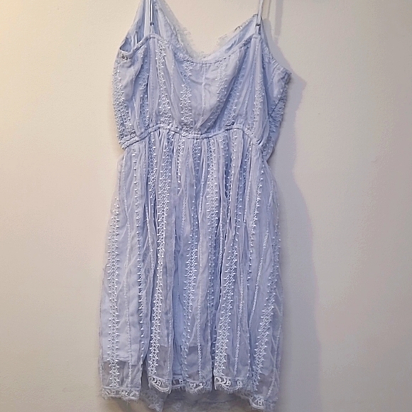 Abercrombie & Fitch Soft Gray Lace Dress - Picture 5 of 16